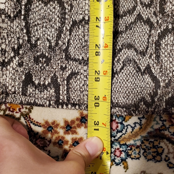 NWT Zara snakeskin print pencil skirt size xs small - Picture 6 of 8